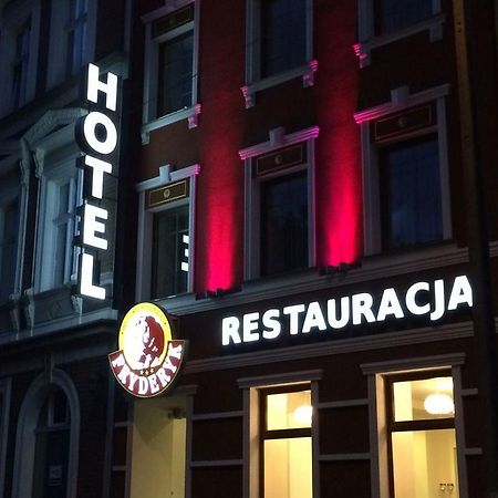 Hotel Fryderyk Nysa Luaran gambar